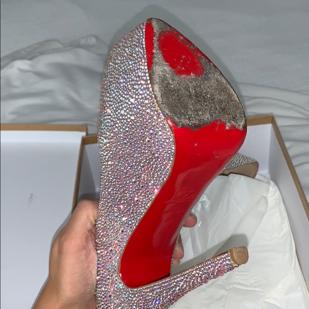 Christian Louboutin ๐ ๐ - Picture 9 of 10